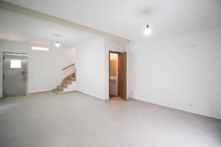 Sala de casa para alugar com 2 quartos, 200m² em Itaim Bibi, São Paulo