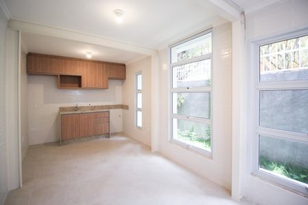 Cozinha de casa para alugar com 2 quartos, 200m² em Itaim Bibi, São Paulo