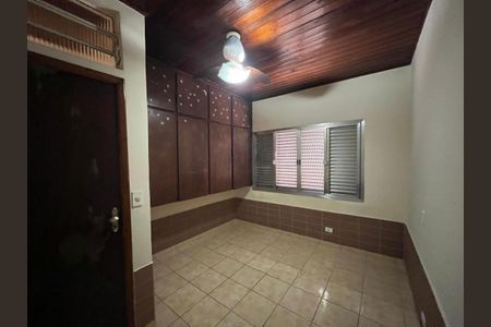 Casa à venda com 4 quartos, 150m² em Jardim Pedreira, São Paulo