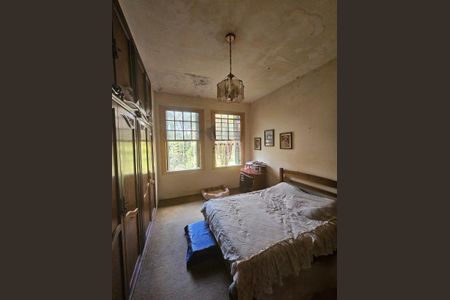 Casa à venda com 6 quartos, 400m² em Sete Praias, Diadema