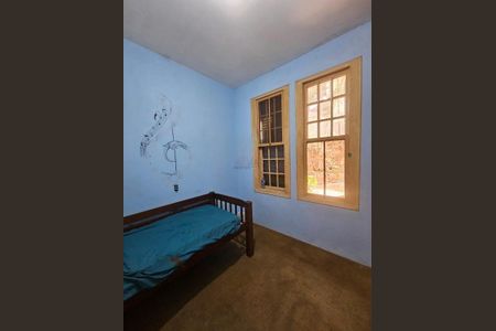 Casa à venda com 6 quartos, 400m² em Sete Praias, Diadema