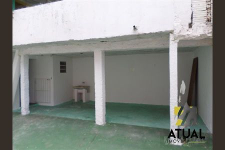 Casa à venda com 180m², 3 quartos e 4 vagas