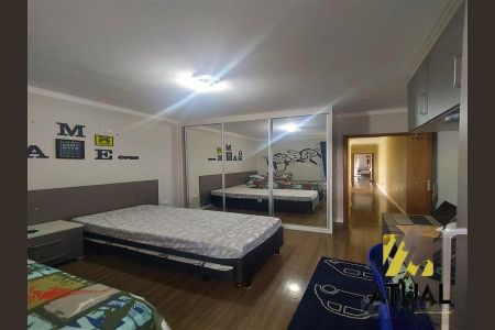 Casa à venda com 3 quartos, 150m² em Jardim Santa Cruz (Campo Grande), São Paulo