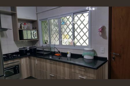 Casa à venda com 3 quartos, 119m² em Vila Constancia, São Paulo