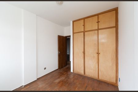 Apartamento à venda com 120m², 3 quartos e 1 vaga Apartamento à venda com 120m², 3 quartos e 1 vagaQuarto 2