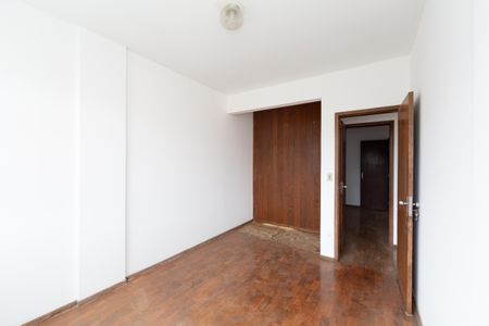 Apartamento à venda com 120m², 3 quartos e 1 vaga Apartamento à venda com 120m², 3 quartos e 1 vagaQuarto 1