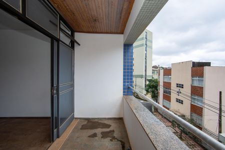 Apartamento à venda com 120m², 3 quartos e 1 vaga Apartamento à venda com 120m², 3 quartos e 1 vagaVaranda da Sala