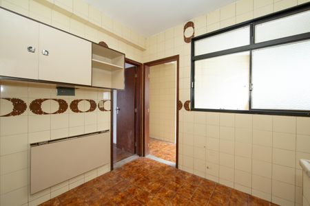 Apartamento à venda com 120m², 3 quartos e 1 vaga Apartamento à venda com 120m², 3 quartos e 1 vagaCozinha