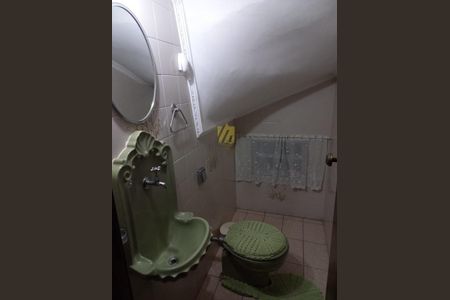 Casa à venda com 200m², 4 quartos e 2 vagas