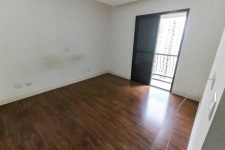 Apartamento para alugar com 117m², 3 quartos e 2 vagasSuíte