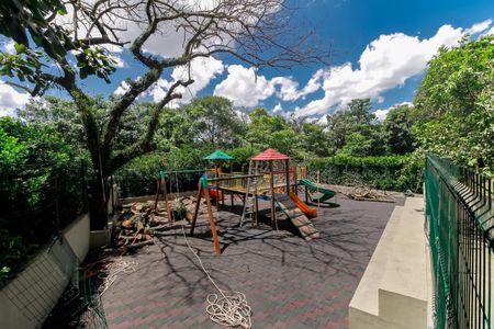 Apartamento para alugar com 117m², 3 quartos e 2 vagasÁrea comum - Playground