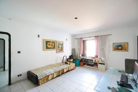 Casa à venda com 429m², 8 quartos e 2 vagas Casa à venda com 429m², 8 quartos e 2 vagasQuarto 03