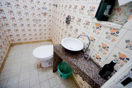 Casa à venda com 429m², 8 quartos e 2 vagas Casa à venda com 429m², 8 quartos e 2 vagasPia