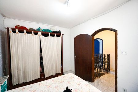 Casa à venda com 429m², 8 quartos e 2 vagas Casa à venda com 429m², 8 quartos e 2 vagasQuarto 01