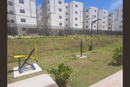Área externa de apartamento para alugar com 2 quartos, 50m² em Santa Cruz, Rio de Janeiro