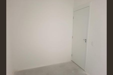 Quarto de apartamento para alugar com 2 quartos, 50m² em Santa Cruz, Rio de Janeiro