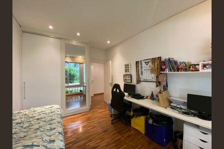 Apartamento à venda com 166m², 3 quartos e 1 vagaQuarto 1