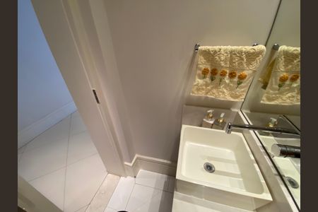 Apartamento à venda com 166m², 3 quartos e 1 vagaLavabo