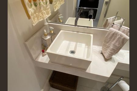 Apartamento à venda com 166m², 3 quartos e 1 vagaLavabo