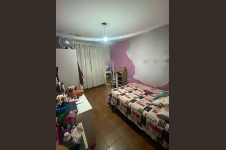 Casa à venda com 6 quartos, 136m² em Jardim Apura, Diadema