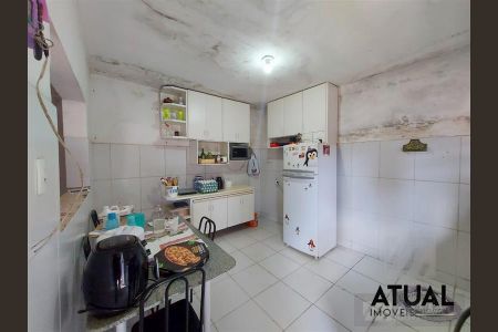 Casa à venda com 2 quartos, 150m² em Jardim Caravelas, São Paulo