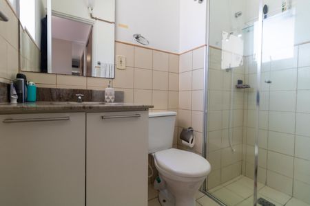 Apartamento para alugar com 130m², 3 quartos e 3 vagasBanehiro da Suíte