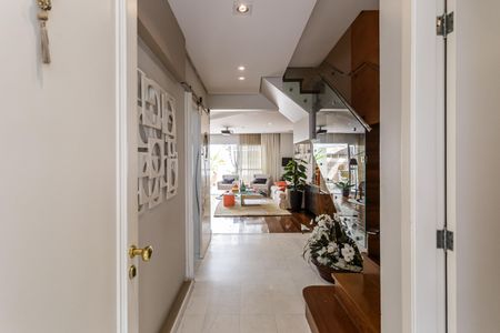 Sala de casa à venda com 4 quartos, 224m² em Planalto Paulista, São Paulo