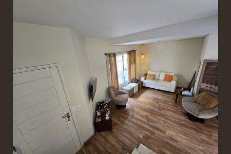 Casa à venda com 3 quartos, 129m² em Jardim Taquaral, São Paulo