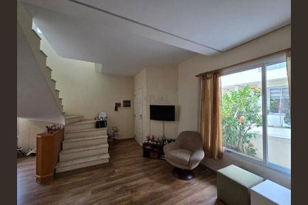 Casa à venda com 129m², 3 quartos e 2 vagas