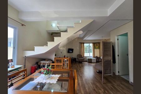 Casa à venda com 3 quartos, 129m² em Jardim Taquaral, São Paulo