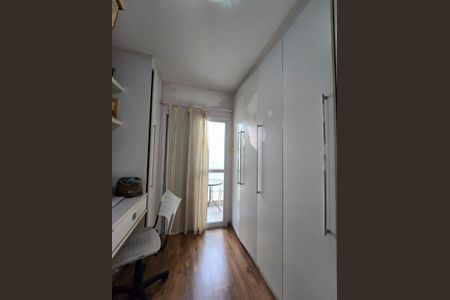 Casa à venda com 3 quartos, 129m² em Jardim Taquaral, São Paulo