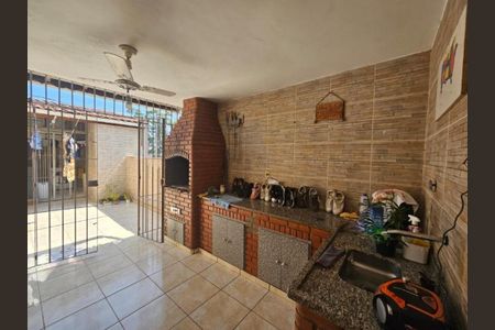 Casa à venda com 4 quartos, 125m² em Jardim Apura, Diadema