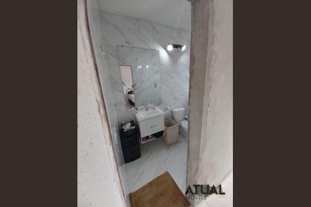 Casa à venda com 2 quartos, 70m² em Balneário São Francisco, Diadema