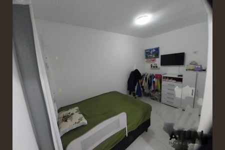 Casa à venda com 2 quartos, 70m² em Balneário São Francisco, Diadema