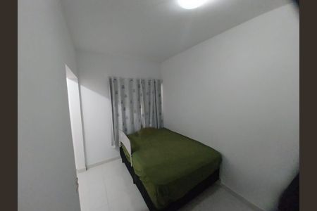 Casa à venda com 2 quartos, 70m² em Balneário São Francisco, Diadema