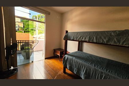 Casa à venda com 200m², 3 quartos e 1 vaga