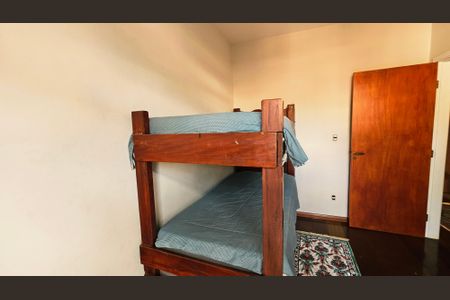 Casa à venda com 200m², 3 quartos e 1 vaga