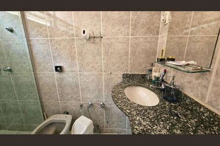 Casa à venda com 200m², 3 quartos e 1 vaga