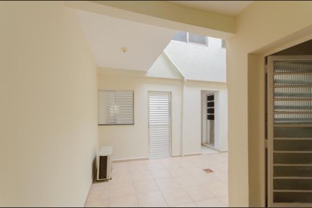 Casa à venda com 158m², 5 quartos e 2 vagasQuintal