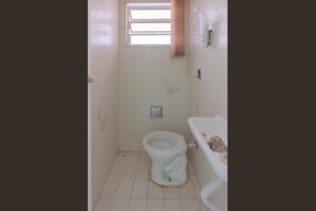 Casa à venda com 158m², 5 quartos e 2 vagasLavabo