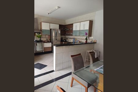 Casa à venda com 3 quartos, 180m² em Balneário Mar Paulista, São Paulo