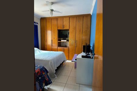 Casa à venda com 3 quartos, 141m² em Jardim Ubirajara, São Paulo