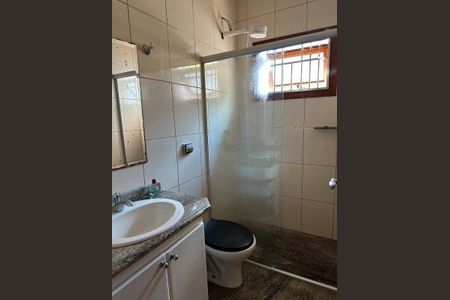 Casa à venda com 3 quartos, 141m² em Jardim Ubirajara, São Paulo