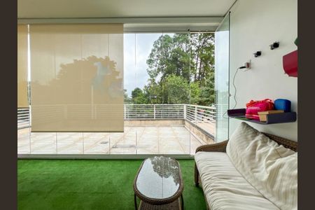 Casa à venda com 5 quartos, 347m² em Socorro, São Paulo