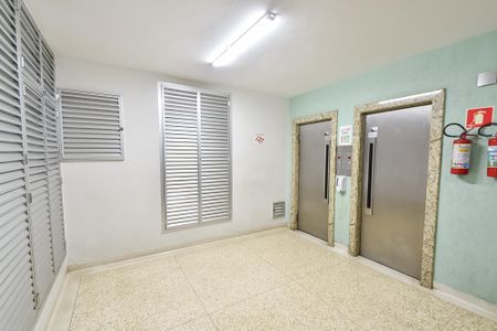 Apartamento à venda com 110m², 3 quartos e sem vagaHall de entrada