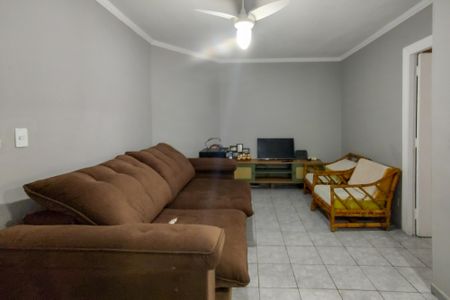 Sala de apartamento para alugar com 2 quartos, 93m² em Guilhermina, Praia Grande