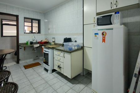 Apartamento para alugar com 93m², 2 quartos e 1 vagaCozinha 
