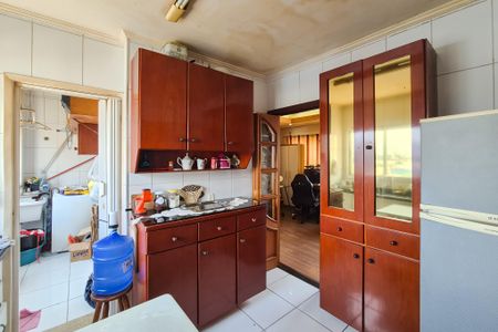 Apartamento à venda com 99m², 2 quartos e 1 vagaCozinha