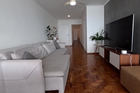 Sala de apartamento para alugar com 3 quartos, 130m² em Gonzaga, Santos