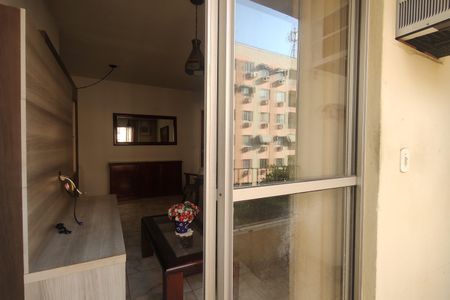 Apartamento para alugar com 70m², 2 quartos e 1 vagaVaranda